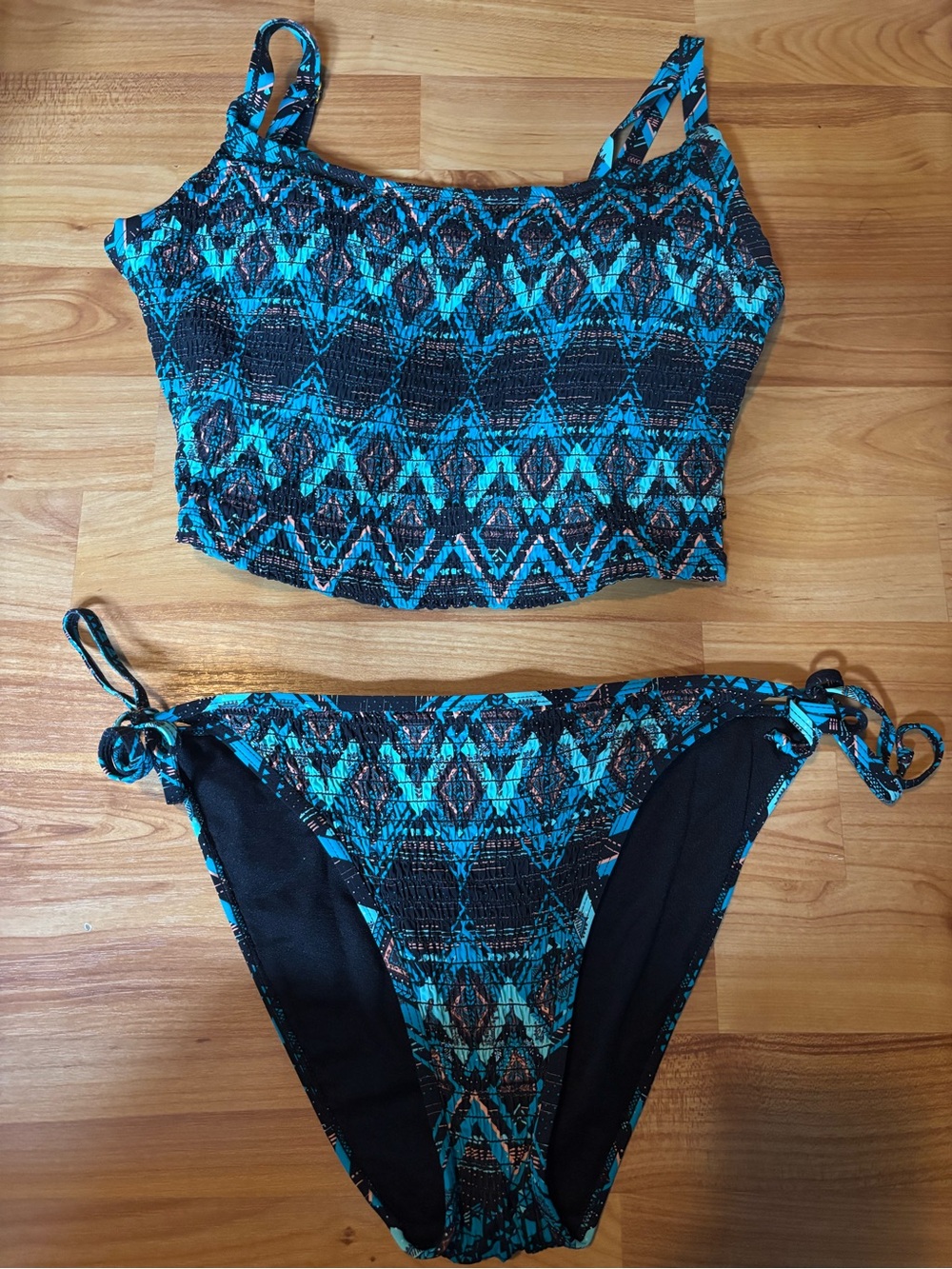 Blue Patterned Women’s Two-Piece Swim Set From La Vie en Rose